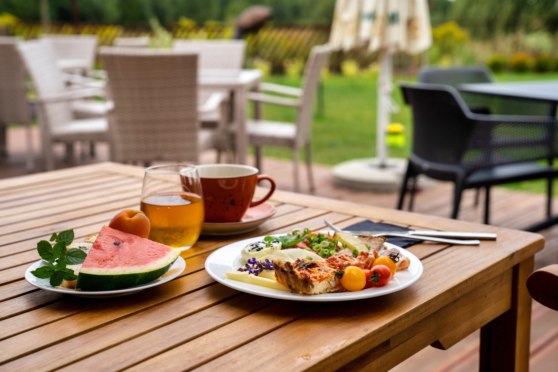 Wnętrze restauracji Qchnia Dwa Jeziora