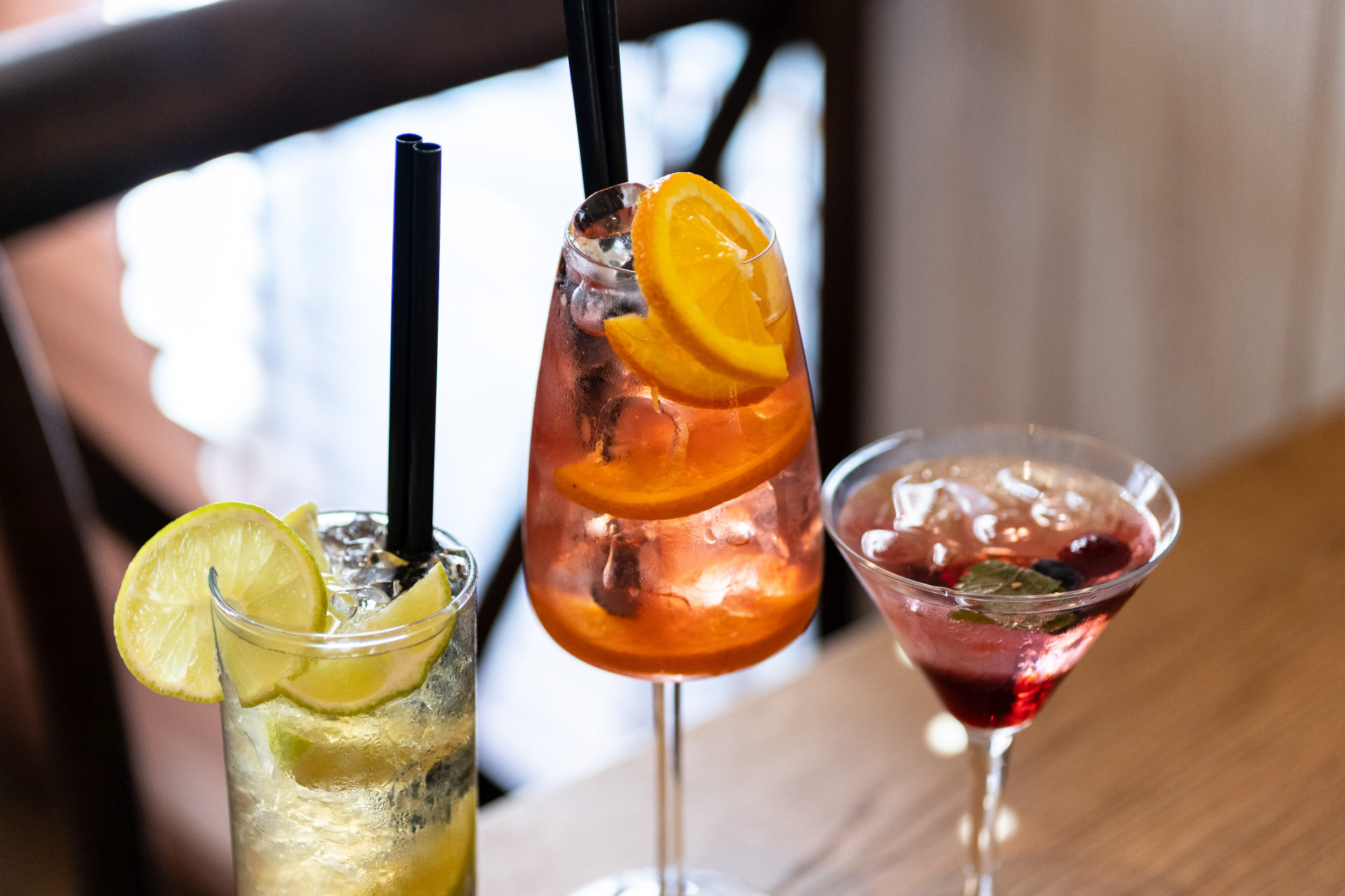 Wnętrze restauracji Qchnia Dwa Jeziora